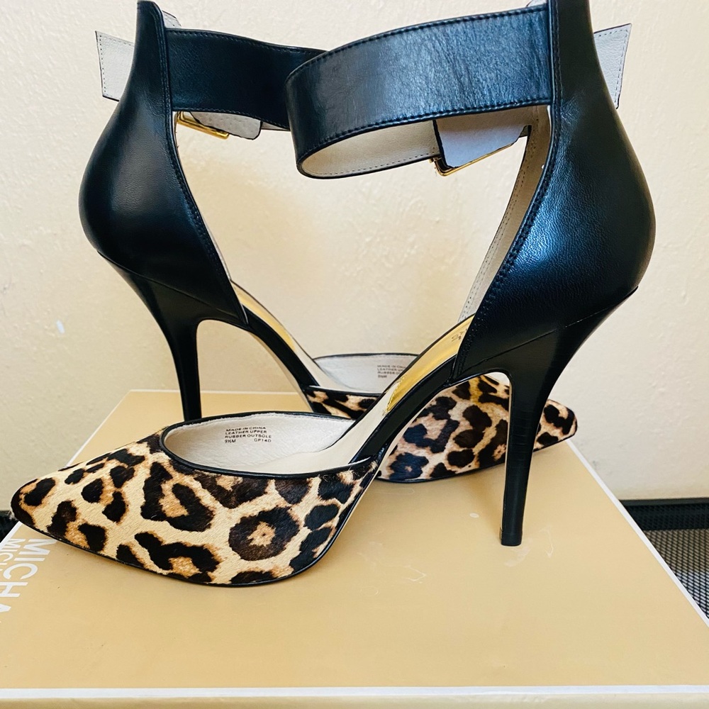 Michael Kors Brinkley Leopard Haircalf  Heels